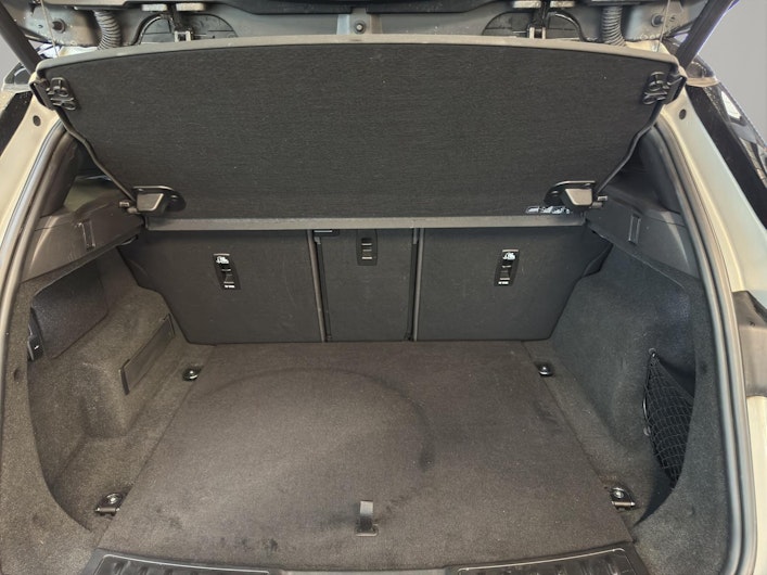 Vehicle image LAND ROVER RANGE ROVER EVOQUE