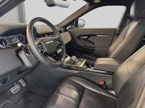 Vehicle image LAND ROVER Range Rover Evoque 2.0 T 250 Dynamic SE mit Anhängerkupplung