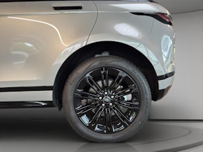 Vehicle image LAND ROVER Range Rover Evoque 2.0 T 250 Dynamic SE mit Anhängerkupplung