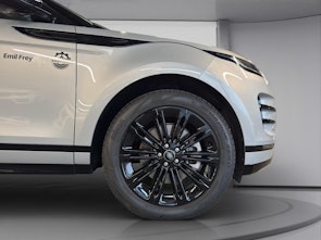 Vehicle image LAND ROVER Range Rover Evoque 2.0 T 250 Dynamic SE mit Anhängerkupplung