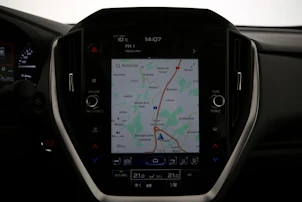 Fahrzeugbild SUBARU Crosstrek 2.0i e-Boxer Luxury