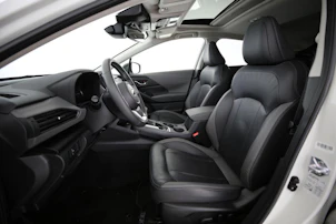 Fahrzeugbild SUBARU Crosstrek 2.0i e-Boxer Luxury