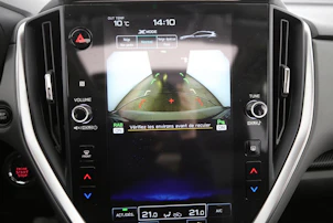 Fahrzeugbild SUBARU Crosstrek 2.0i e-Boxer Luxury