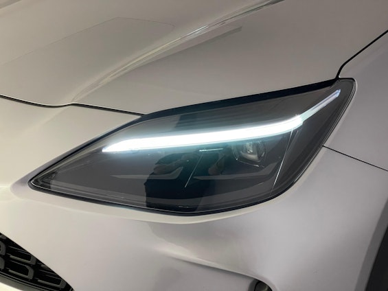 Vehicle image 15 Vehicle image 15