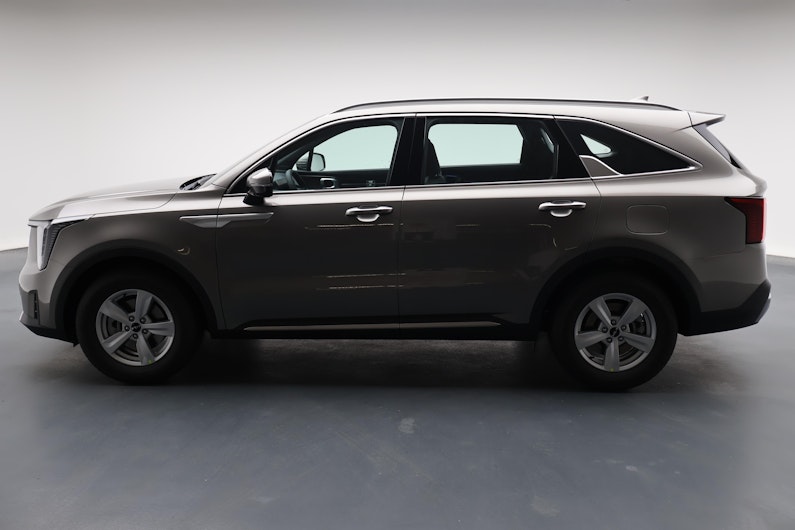 Vehicle image KIA SORENTO