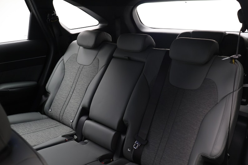 Vehicle image KIA SORENTO