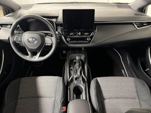 Vehicle image TOYOTA Corolla Touring Sports 2.0 HSD Trend