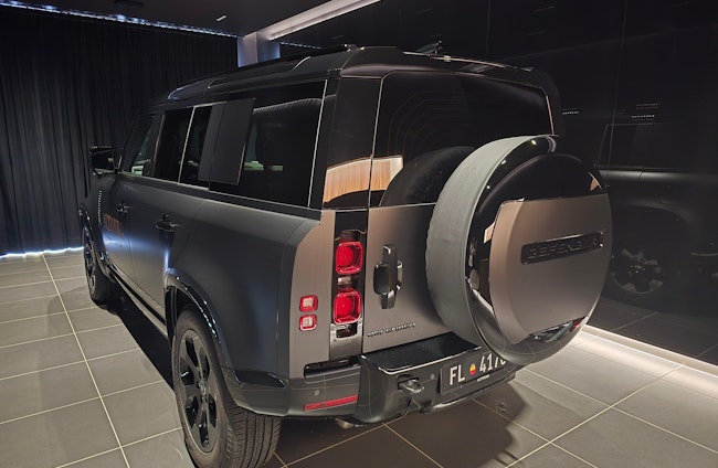 Vehicle image 2 Vehicle image 2