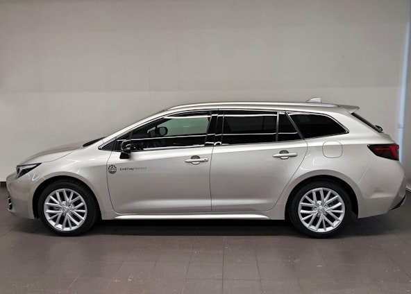 Vehicle image 2 Vehicle image 2