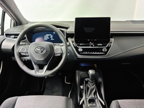 Vehicle image TOYOTA Corolla Touring Sports 2.0 HSD Trend
