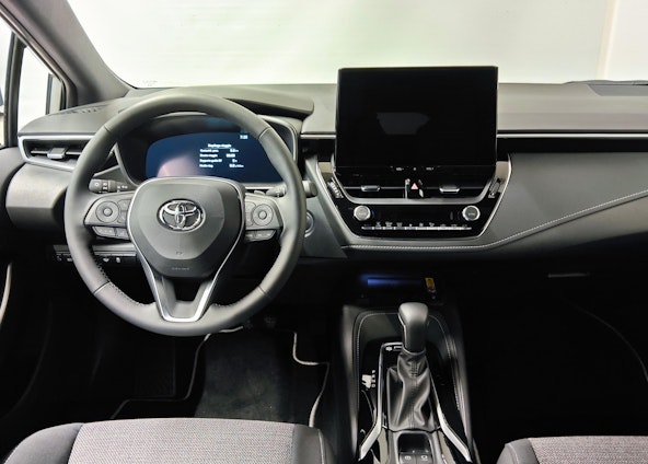 Vehicle image 6 Vehicle image 6