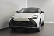 First vehicle image