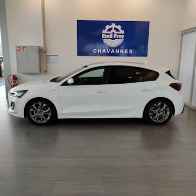 FORD Focus 1.0i EcoB Hybrid 155 ST-Line 3