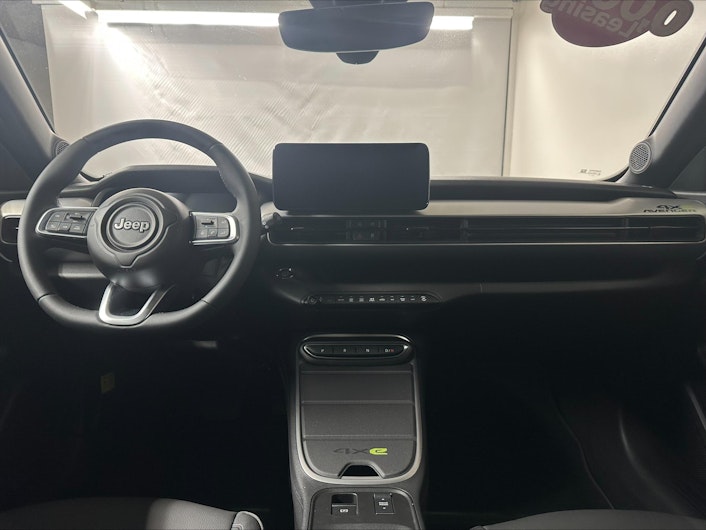 Vehicle image JEEP AVENGER