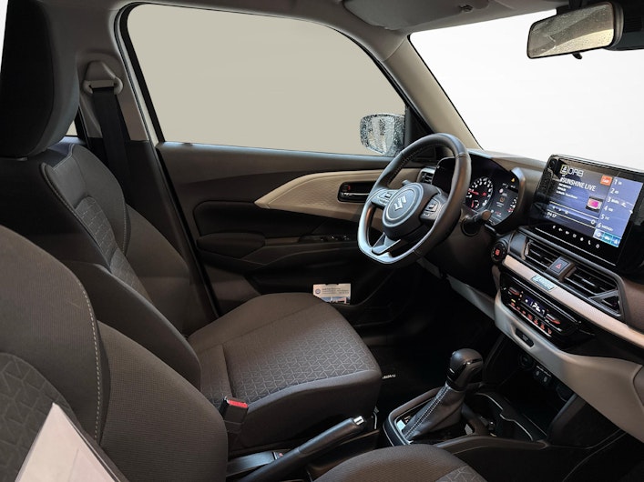 Vehicle image SUZUKI SWIFT