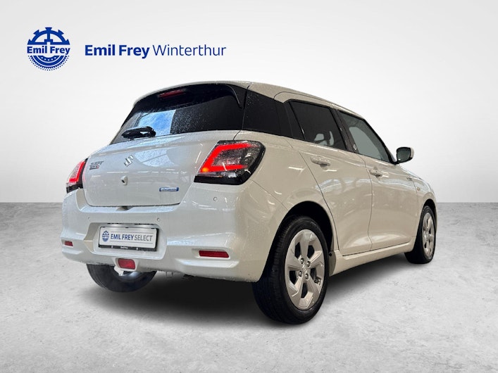 Vehicle image SUZUKI SWIFT