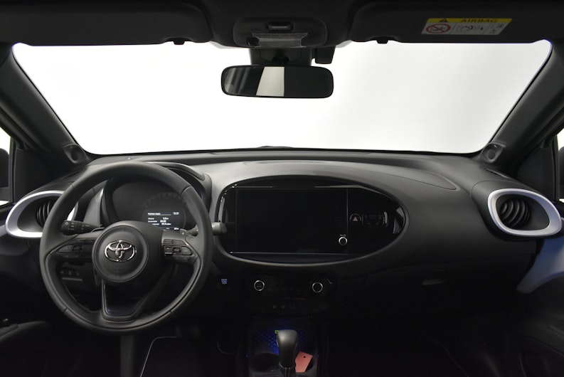 Vehicle image TOYOTA AYGO X