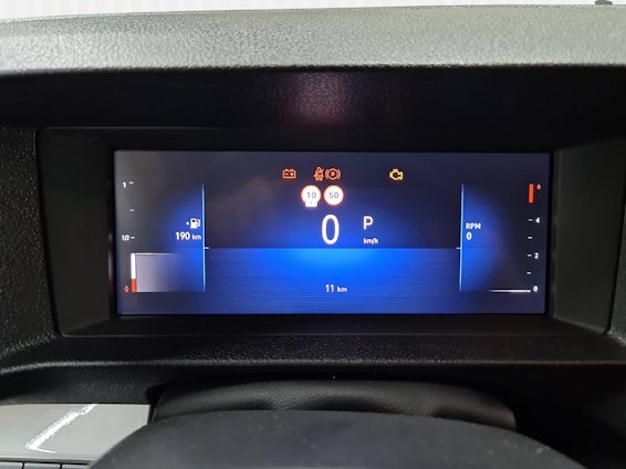 Vehicle image 7