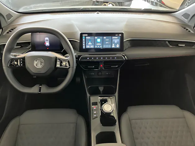 MG 3 1.5 Hybrid Luxury