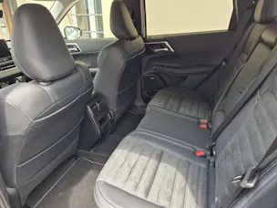 Mitsubishi Outlander 2.4 PHEV Intense 4x4