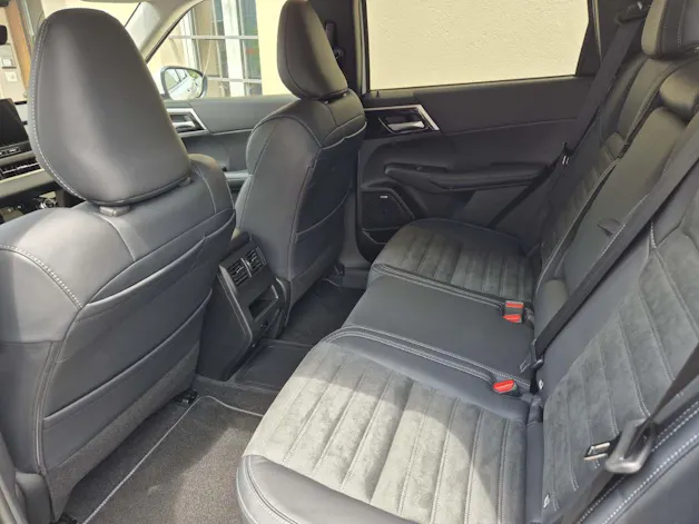 Mitsubishi Outlander 2.4 PHEV Intense 4x4