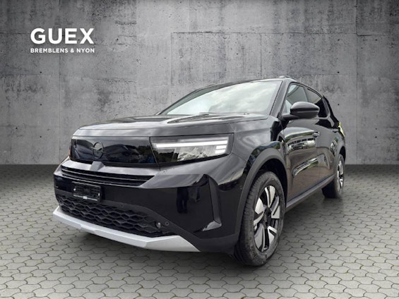First vehicle image