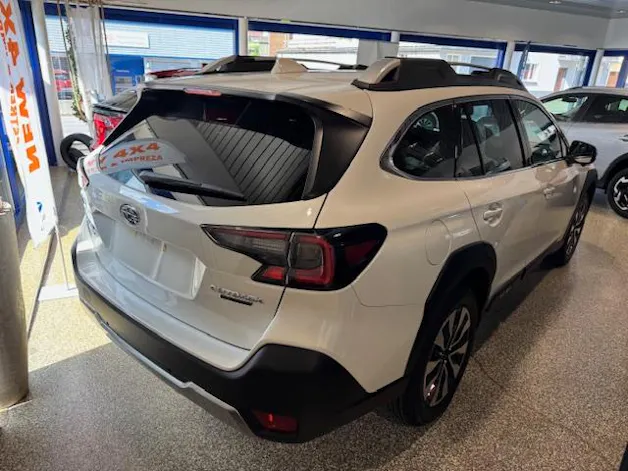 Subaru Outback 2.5i Final Edition