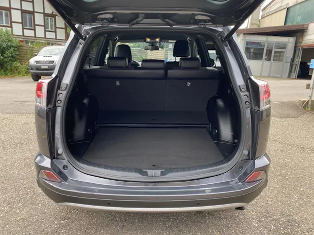 Toyota RAV4 2.5 HSD Style
