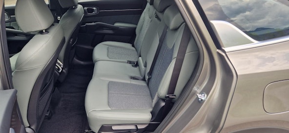 Vehicle image 11 Vehicle image 11