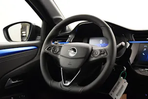 Opel Corsa 1.2 T Hybrid Sporthilfe