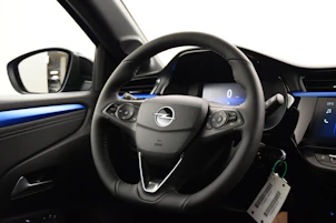 Fahrzeugbild OPEL Corsa 1.2 T Hybrid Sporthilfe