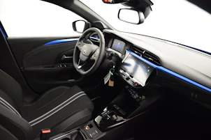 Fahrzeugbild OPEL Corsa 1.2 T Hybrid Sporthilfe