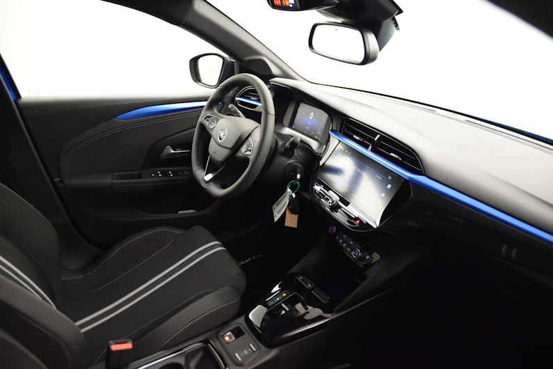 Fahrzeugbild OPEL CORSA
