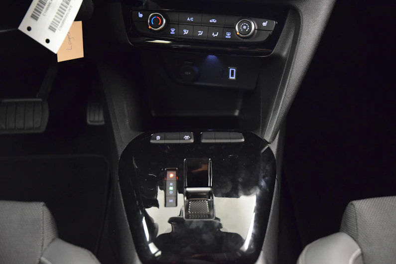 Fahrzeugbild OPEL CORSA