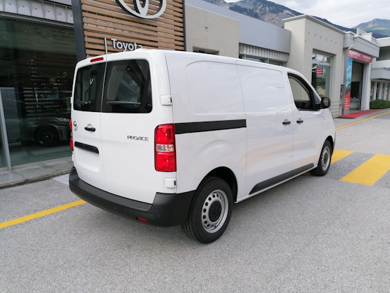 Vehicle image 2 Vehicle image 2