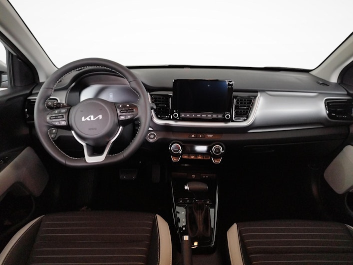 Vehicle image KIA STONIC