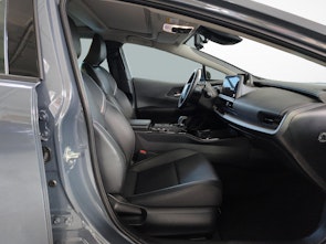 image du véhicule TOYOTA Prius 2.0 Plug-In-Hybrid Premium