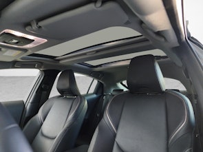 image du véhicule TOYOTA Prius 2.0 Plug-In-Hybrid Premium