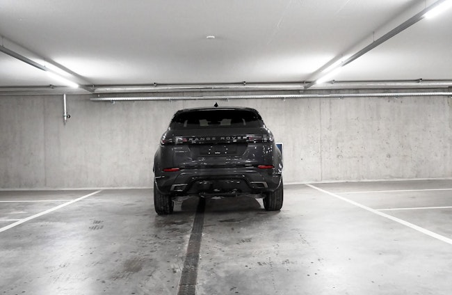 Vehicle image 3 Vehicle image 3