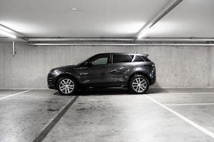 Vehicle image LAND ROVER Range Rover Evoque 1.5 T 270e Dynamic SE