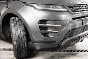 Vehicle image LAND ROVER Range Rover Evoque 1.5 T 270e Dynamic SE