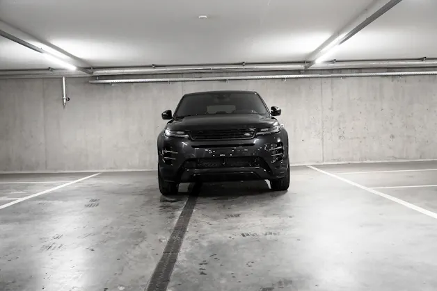 Land Rover Range Rover Evoque 1.5 T 270e Dynamic SE