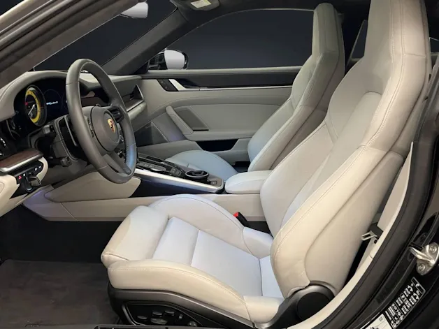 Porsche 911 Turbo S