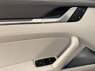 PORSCHE 911 Turbo S