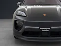 PORSCHE Macan 4