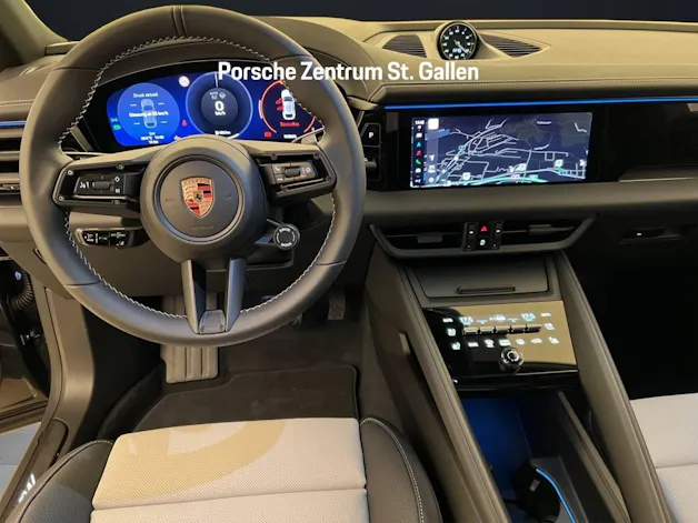 Porsche Macan 4