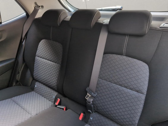 Vehicle image 16 Vehicle image 16