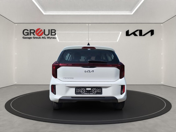 Vehicle image 5 Vehicle image 5