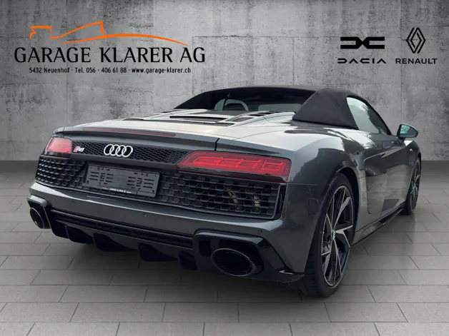 Audi R8 Spyder RWD S-Tronic