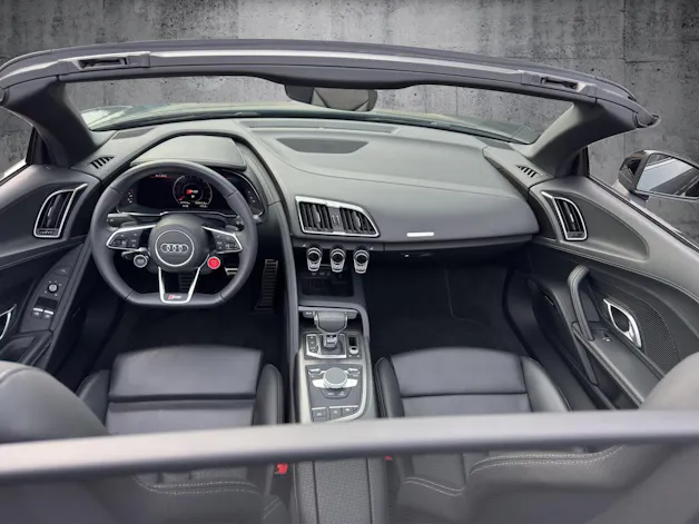 Audi R8 Spyder RWD S-Tronic